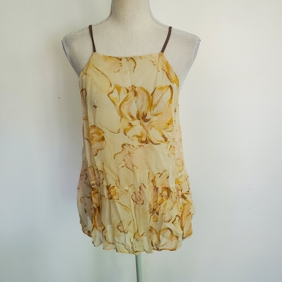 HD in Paris | Anthropologie Floral Cami Top - Picture 2 of 9